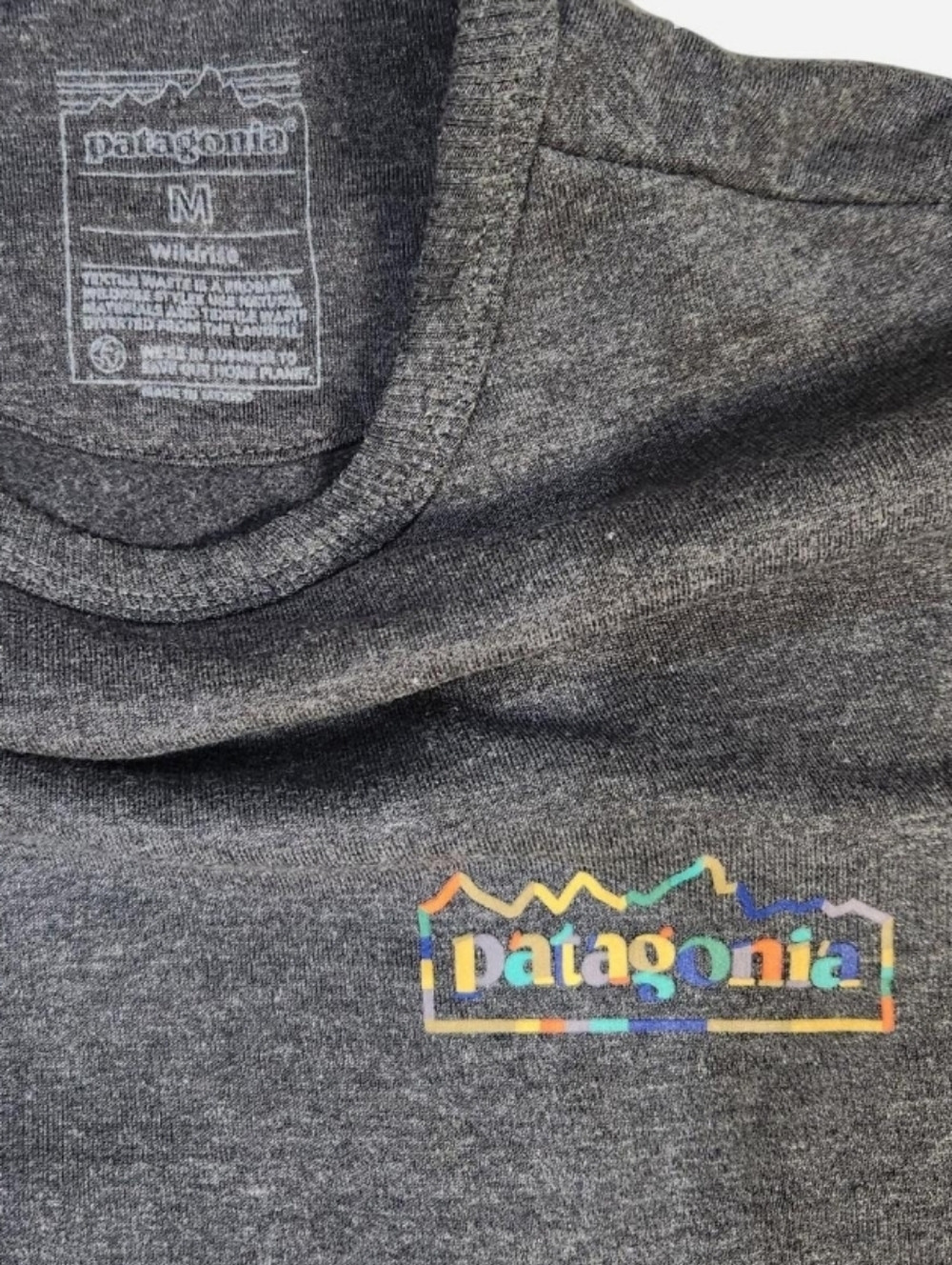 Patagonia Men’s Medium Wildride‎ Long Sleeve Responsibili-Tee Charcoal Gray